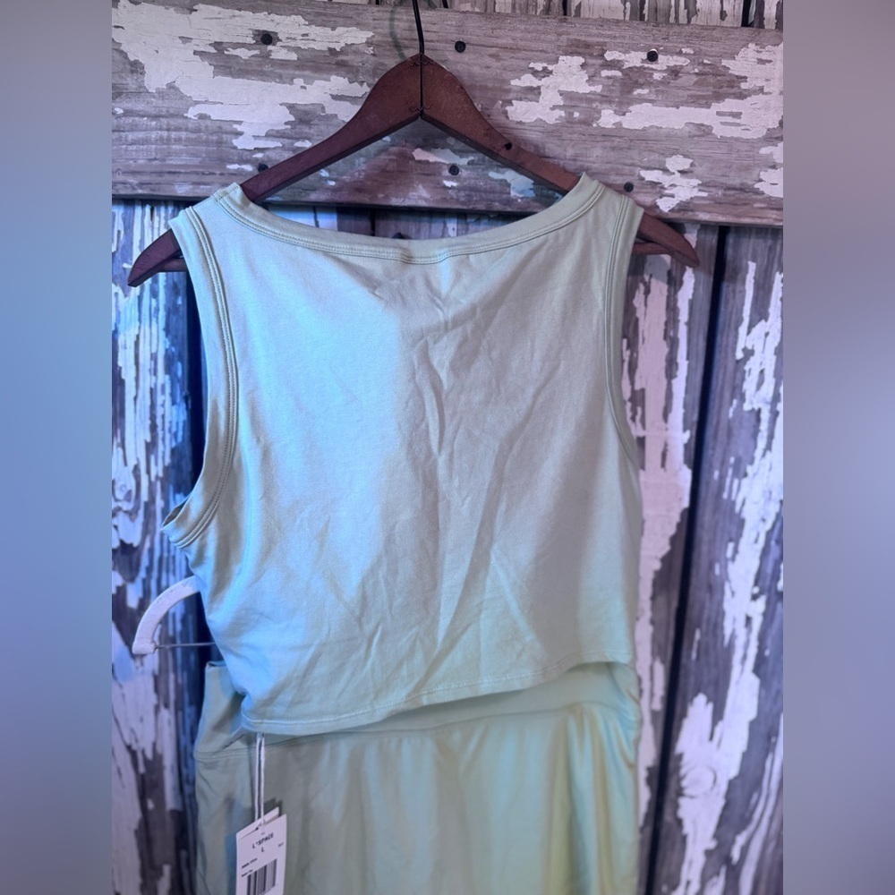 L Space Nolan Top & Skort Set Celery NWT Size Large - Picture 16 of 16